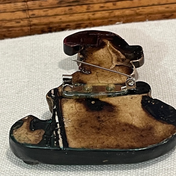 Vintage Country Snowman Figurine with Santa Hat on a Sleigh Pin Brooch - Picture 10 of 11